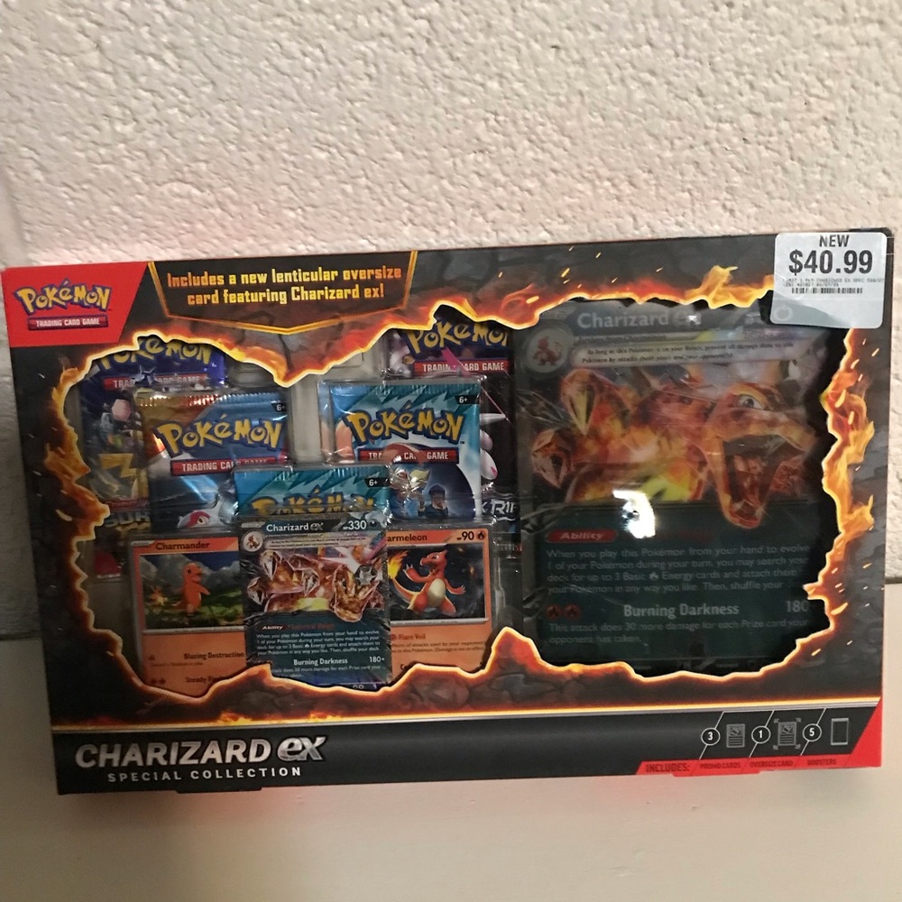 Pokemon Charizard EX Special Collection Box - Black and Orange